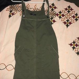overall dress